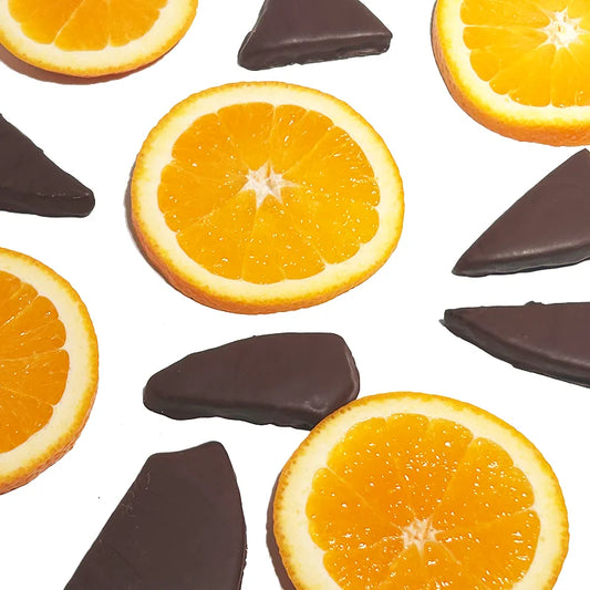 An intense 3-day journey culminates in each citrusy orange segment being carefully hand-dipped in dark chocolate. Taste the moist, chewy texture and give in to the temptation of the thin chocolate shell. Ready for a luxurious indulgence for Holiday 2023? Try approx. 90g today!